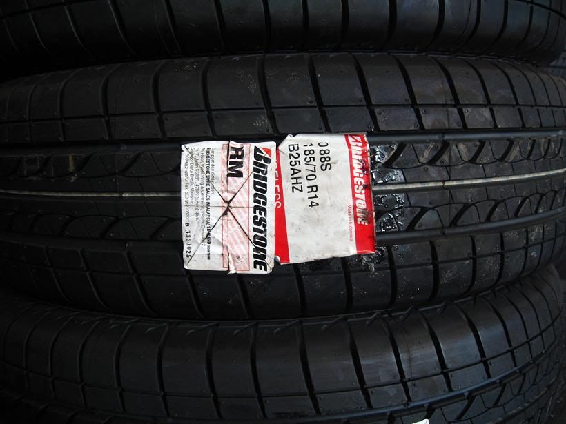 1857014tyre.jpg