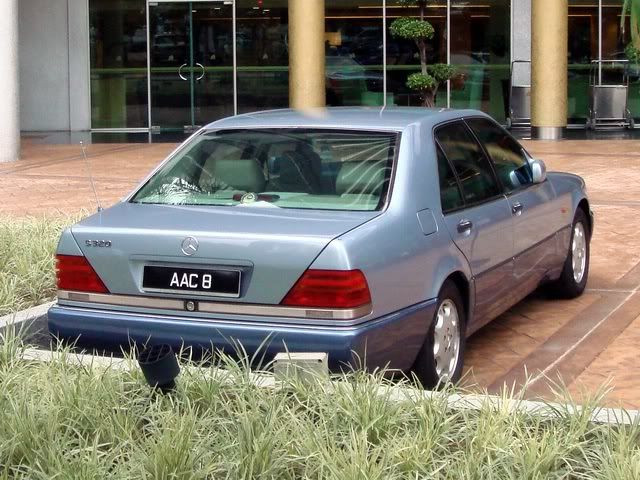 AAC8-MercedesS320.jpg
