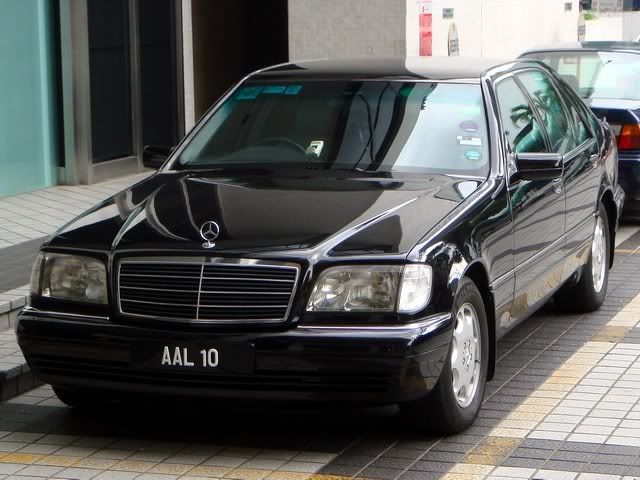 AAL10-MercedesS320-front.jpg