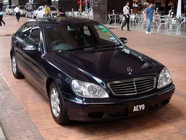 AEY9-MercedesS320.jpg