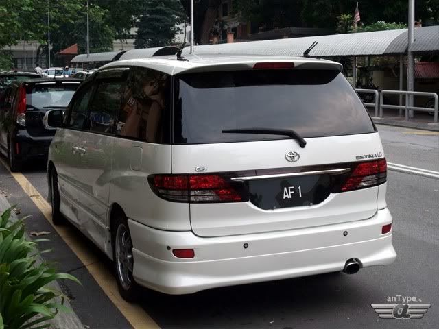 AF1-ToyotaEstima.jpg