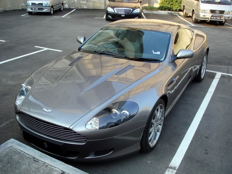 aston2.jpg