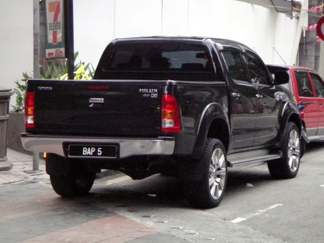 BAP5-ToyotaHilux.jpg