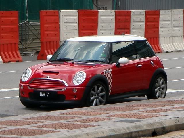 BAY7-MiniCooper.jpg