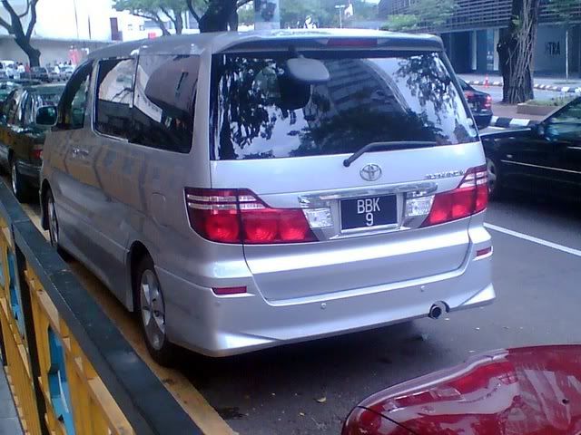 BBK9-ToyotaAlphard.jpg
