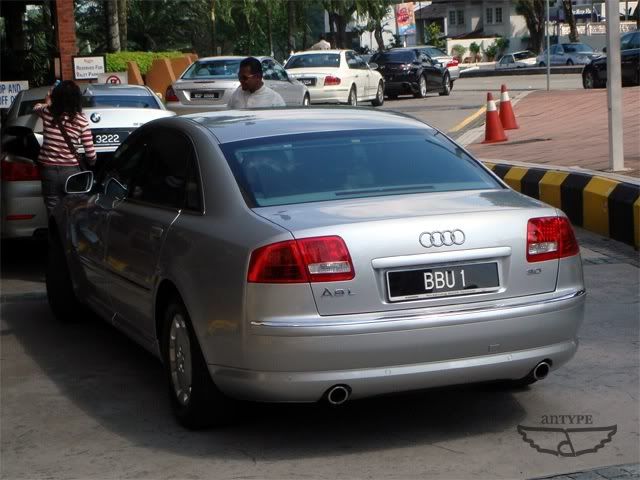 BBU1-AudiA8L.jpg