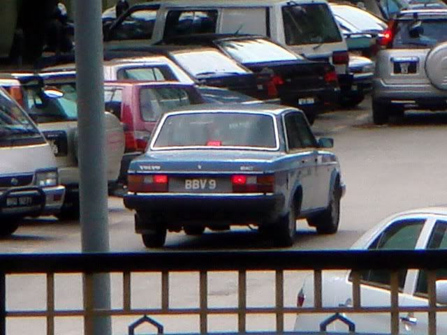 BBV9-Volvo240.jpg