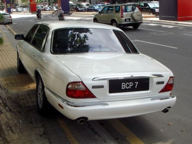 BCP7-JaguarXJ8.jpg