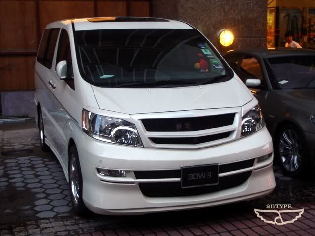 BDW3-ToyotaAlphard.jpg