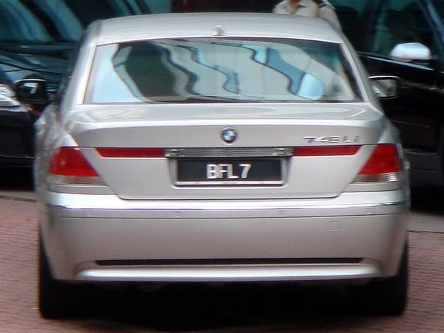 BFL7-BMW745Li.jpg