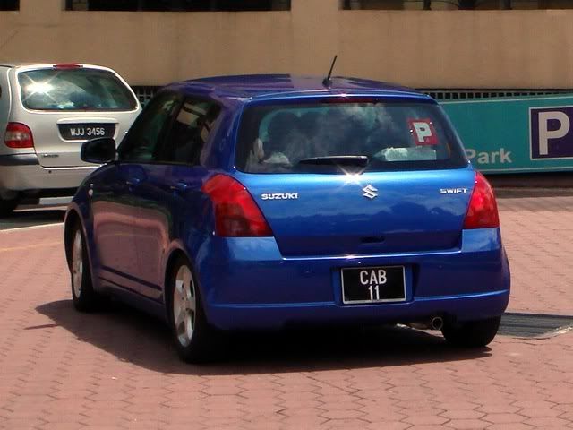CAB11-SuzukiSwift.jpg
