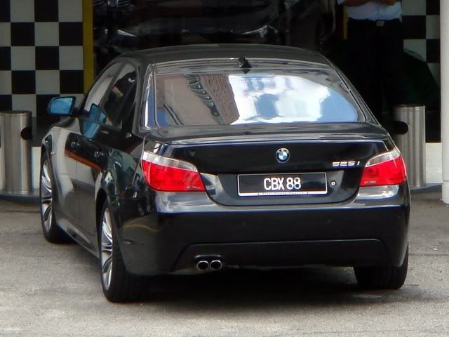CBX88-BMW525i.jpg