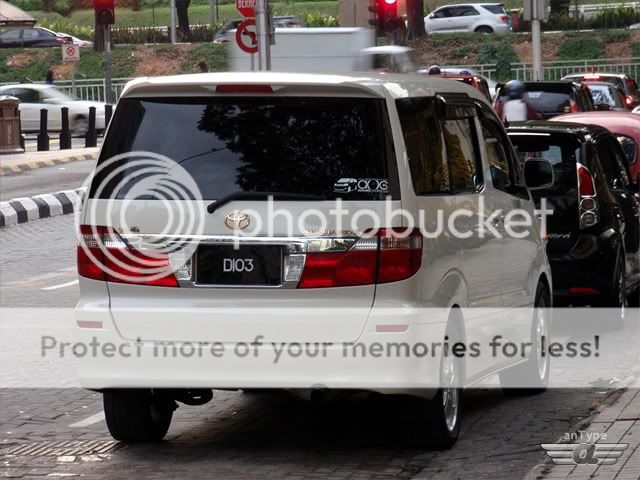 D103-ToyotaAlphard.jpg