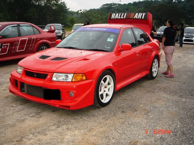 Photo Sharing and Video Hosting at Photobucket