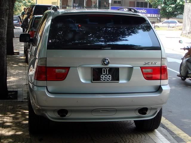 DT999-BMWX5.jpg
