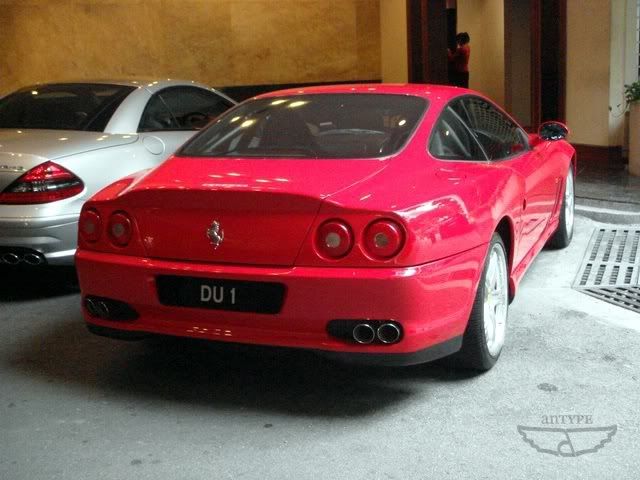 DU1-Ferrari575.jpg