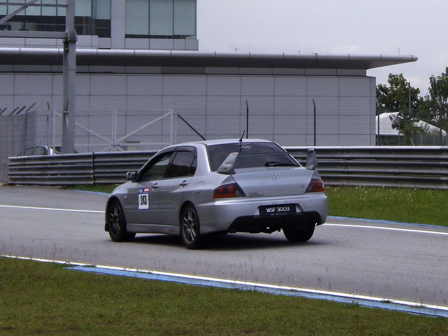 evo0029_resize.jpg