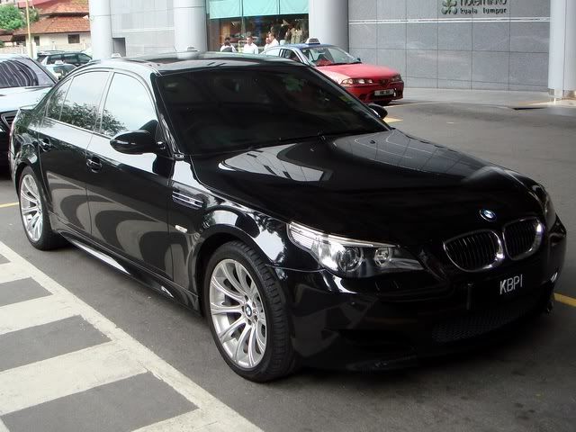 KBP1-BMWM5.jpg
