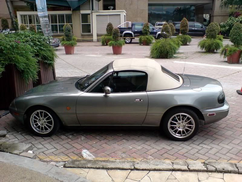mazdamx5_2.jpg