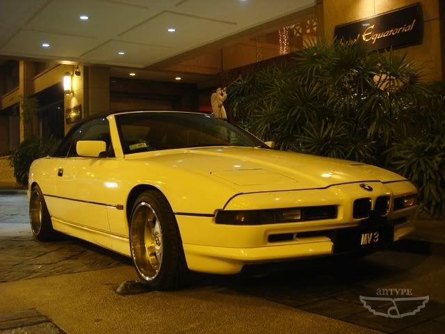 MV3-BMW850CSi.jpg