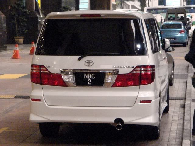 NBC2-ToyotaAlphard.jpg