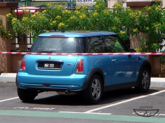 NR1111-MiniCooper.jpg