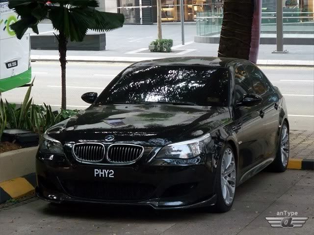 PHY2-BMWM5Hartge.jpg