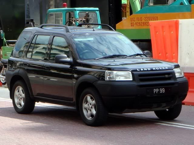 PP99-LandRoverDiscovery.jpg