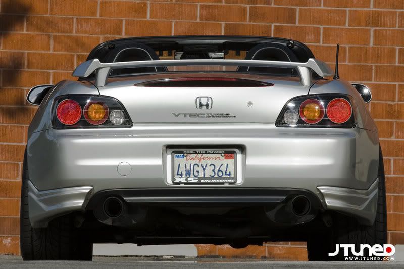 s2000135.jpg