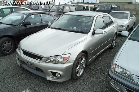 toyota_altezza_119.jpg
