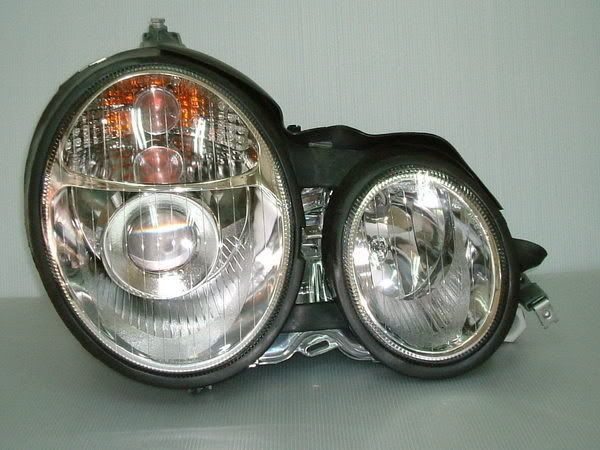 W210headlamp2.jpg