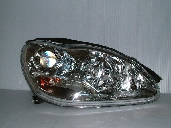 W220headlamp.jpg