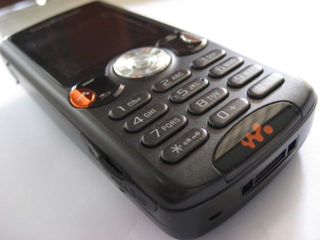 W810i_5.jpg