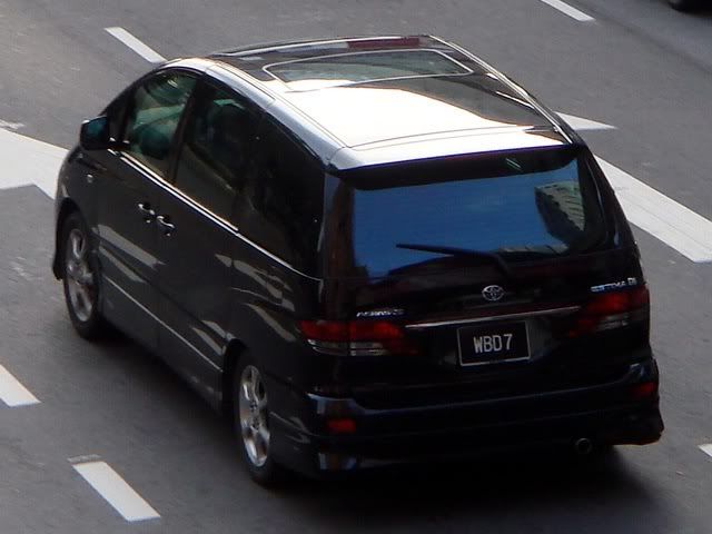 WBD7-ToyotaEstima.jpg