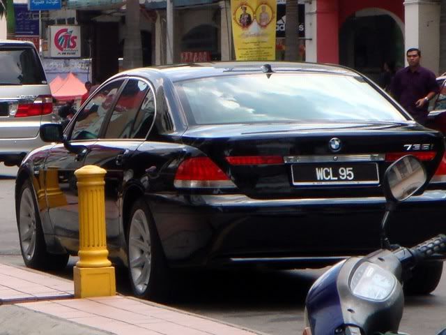 WCL95-BMW735i.jpg