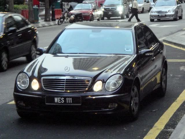WES111-MercedesE-Class.jpg
