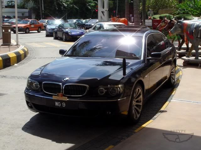WG9-BMW745Li.jpg