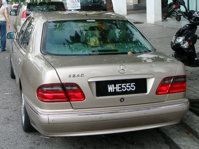 WHE555-MercedesE240.jpg