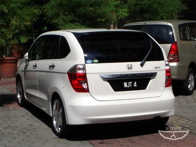 WJT4-HondaEdix.jpg