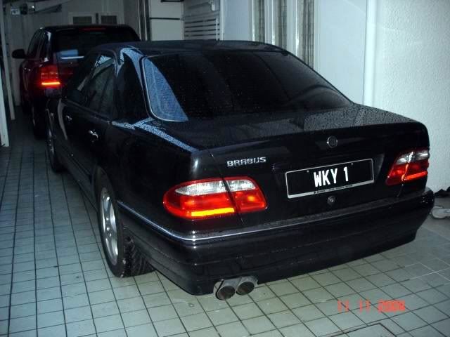 WKY1-BrabusE-Class.jpg