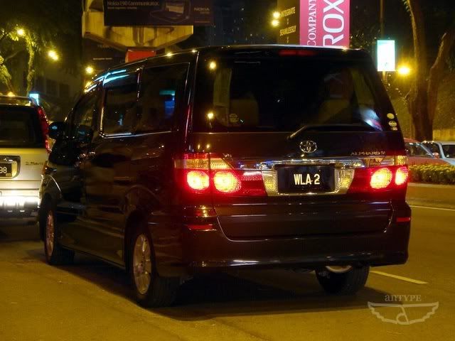 WLA2-ToyotaAlphard.jpg