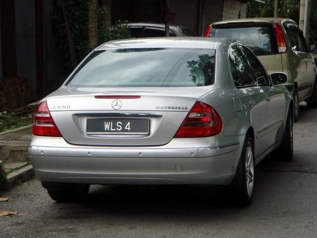 WLS4-MercedesE200.jpg