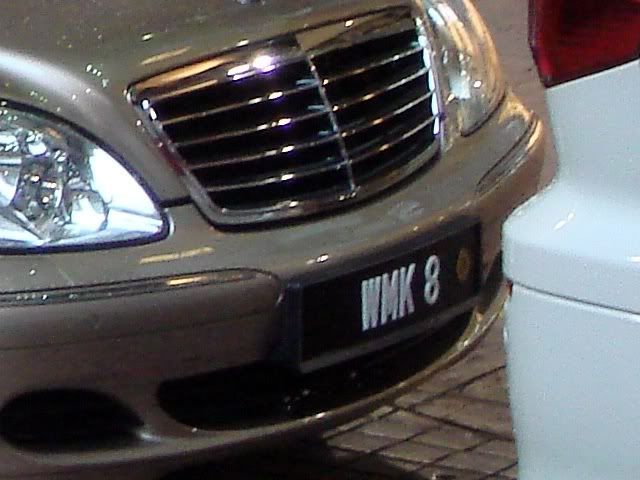 WMK8-MercedesS320-closeup.jpg