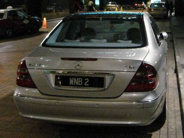 WNB2-MercedesE270CDI.jpg