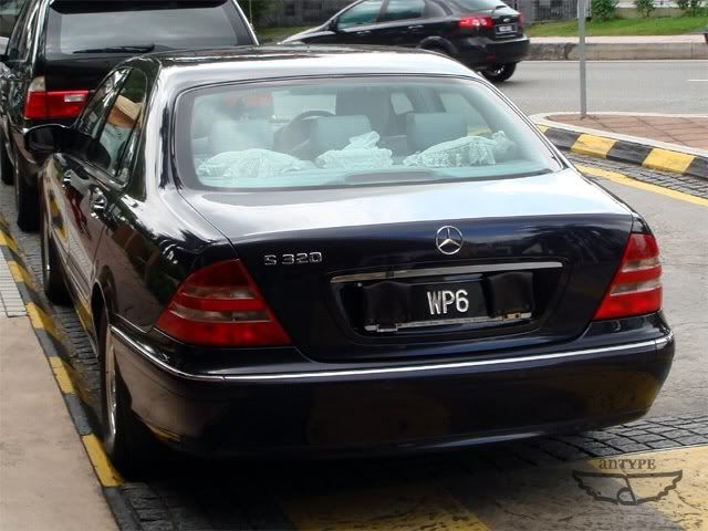 WP6-MercedesS320.jpg