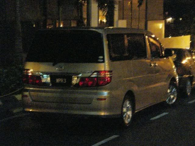 WPR3-ToyotaAlphard.jpg