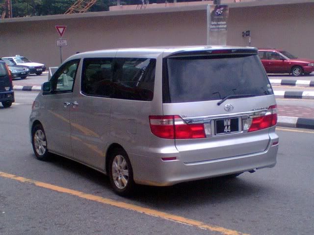 WW44-ToyotaAlphard.jpg